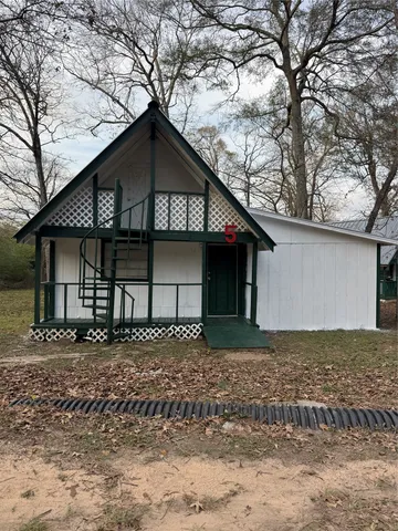 $975 | 900 Mohawk Drive, Montgomery, TX 77316