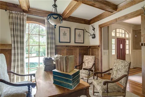 $2,995,000 | 1005 Heards Ferry Road Northwest, Sandy Springs, GA 30328