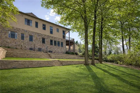 $2,995,000 | 1005 Heards Ferry Road Northwest, Sandy Springs, GA 30328