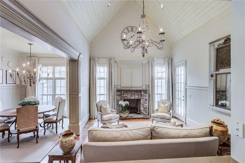 $2,995,000 | 1005 Heards Ferry Road Northwest, Atlanta, GA 30328