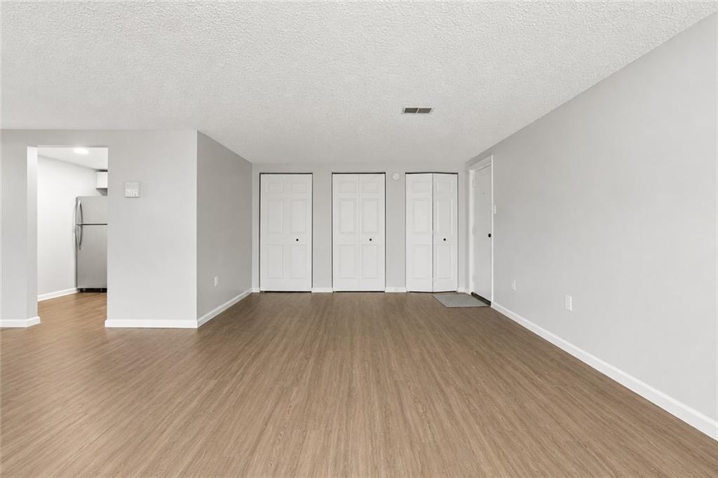 1204 Dutilh Road, Unit 1 Cranberry Township, PA 16066 - Photo 5 of 29