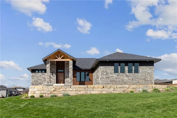 $1,650,000 | 9410 Deer Run Street, Lenexa, KS 66220