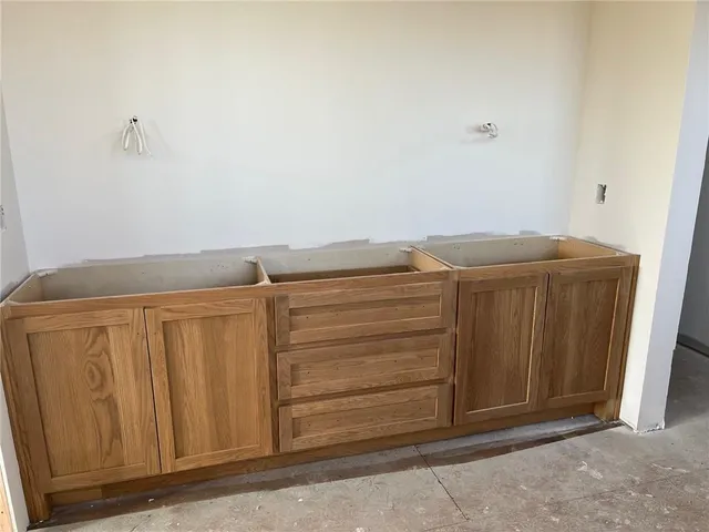 $1,650,000 | 9410 Deer Run Street, Lenexa, KS 66220