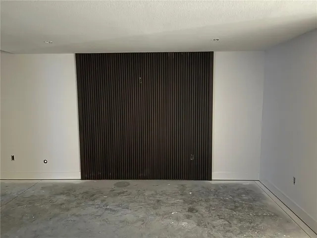 $1,650,000 | 9410 Deer Run Street, Lenexa, KS 66220