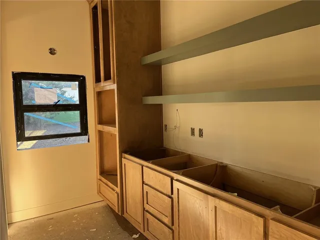 $1,650,000 | 9410 Deer Run Street, Lenexa, KS 66220