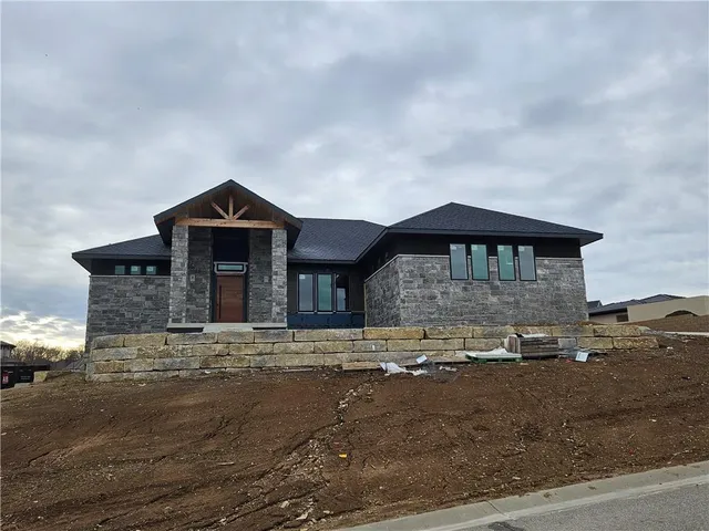 $1,650,000 | 9410 Deer Run Street, Lenexa, KS 66220