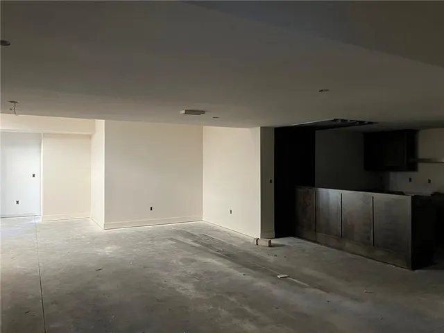 $1,650,000 | 9410 Deer Run Street, Lenexa, KS 66220