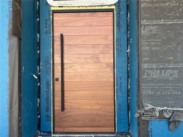 $1,650,000 | 9410 Deer Run Street, Lenexa, KS 66220