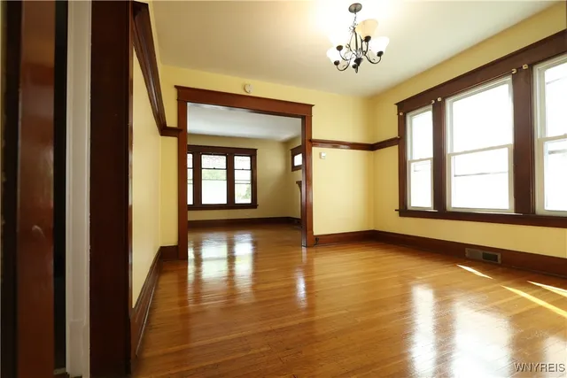 $1,500 | 38 Norwalk Avenue, Buffalo, NY 14216