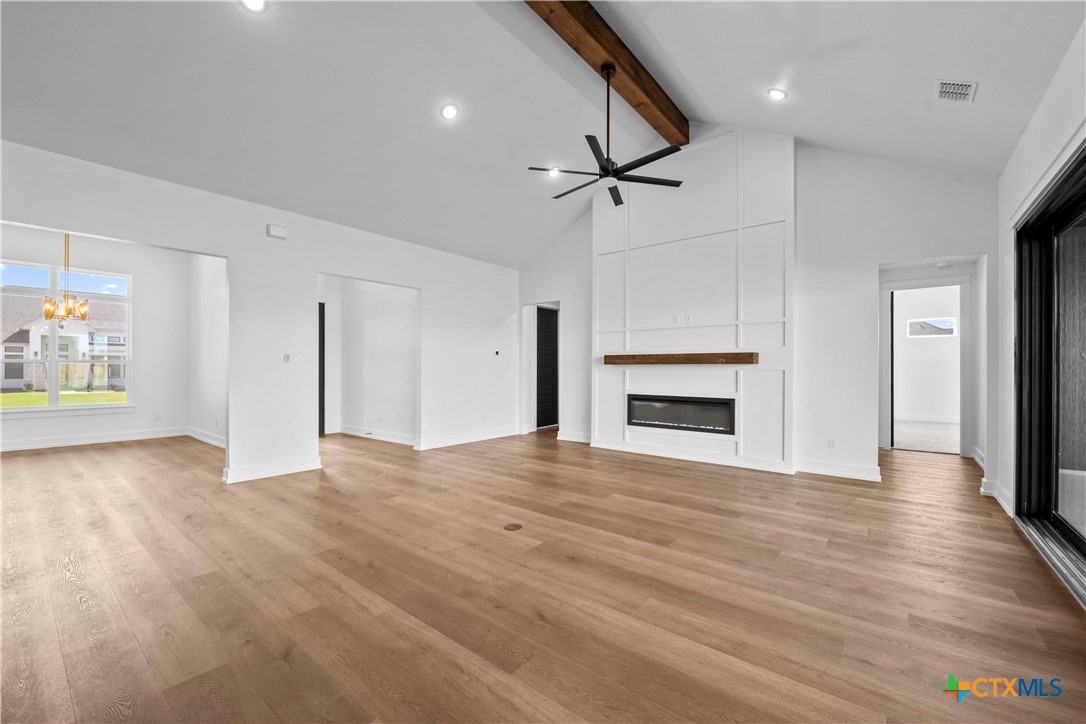 6842 Lacey Oak Road Salado, TX 76571 - Photo 21 of 39 Please note: These interior photos are not of the actual home but are from a previously completed home with a similar floor plan. Finishes, features, and layout may vary.*
