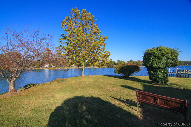 673 Painter Point Road Kilmarnock, VA 22482 - Photo 6 of 22