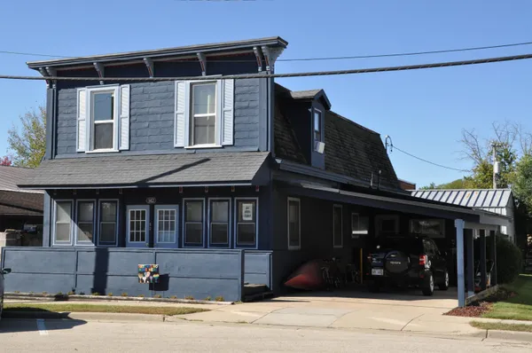 $235,600 | 142 North Worcester Street, Spring Green, WI 53588