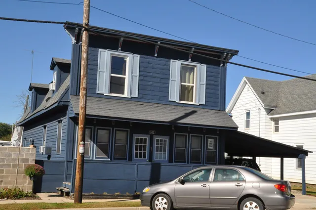$235,600 | 142 North Worcester Street, Spring Green, WI 53588