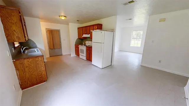 $1,000 | 1112 Pinder Lane, Dequincy, LA 70633