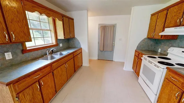 $1,000 | 1112 Pinder Lane, Dequincy, LA 70633