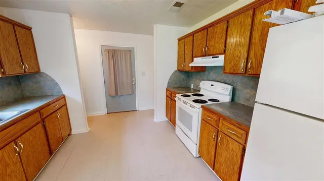 $1,000 | 1112 Pinder Lane, Dequincy, LA 70633