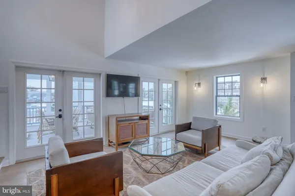 $1,990,000 | 7 Rehoboth Avenue, Lewes, DE 19958