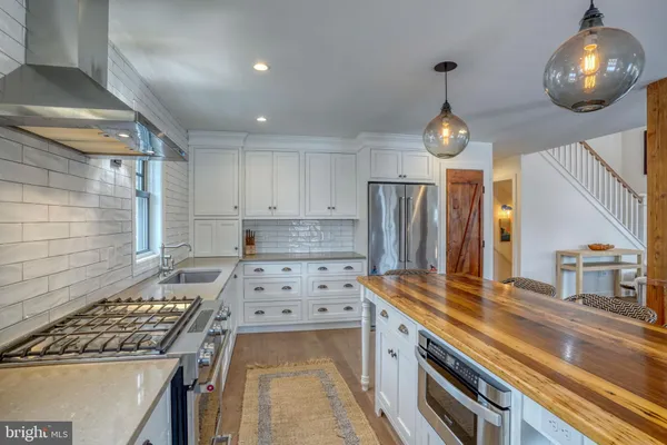 $1,990,000 | 7 Rehoboth Avenue, Lewes, DE 19958