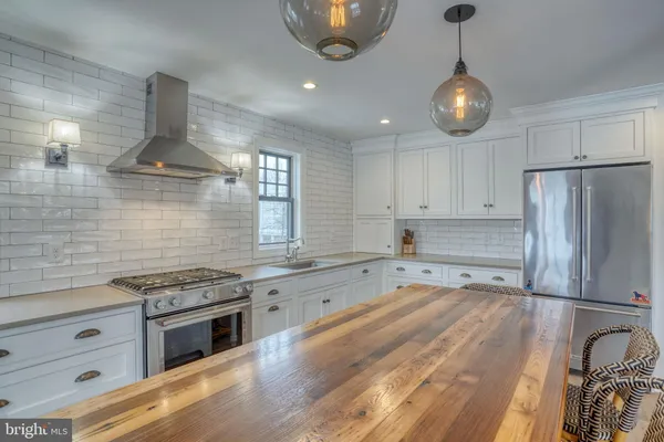 $1,990,000 | 7 Rehoboth Avenue, Lewes, DE 19958