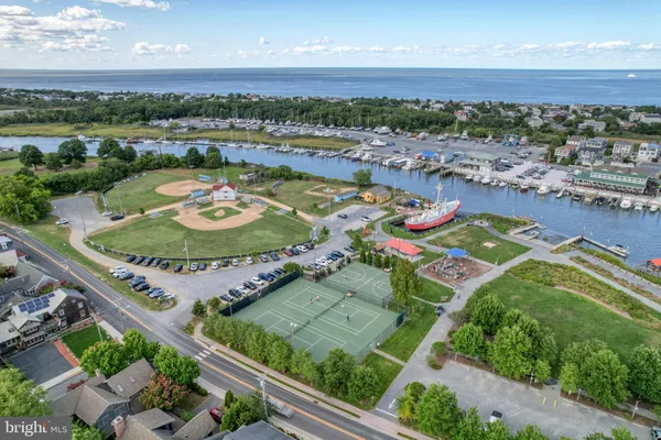 $1,990,000 | 7 Rehoboth Avenue, Lewes, DE 19958