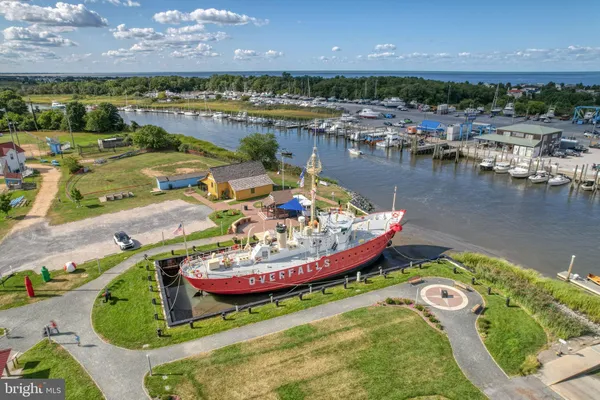 $1,990,000 | 7 Rehoboth Avenue, Lewes, DE 19958