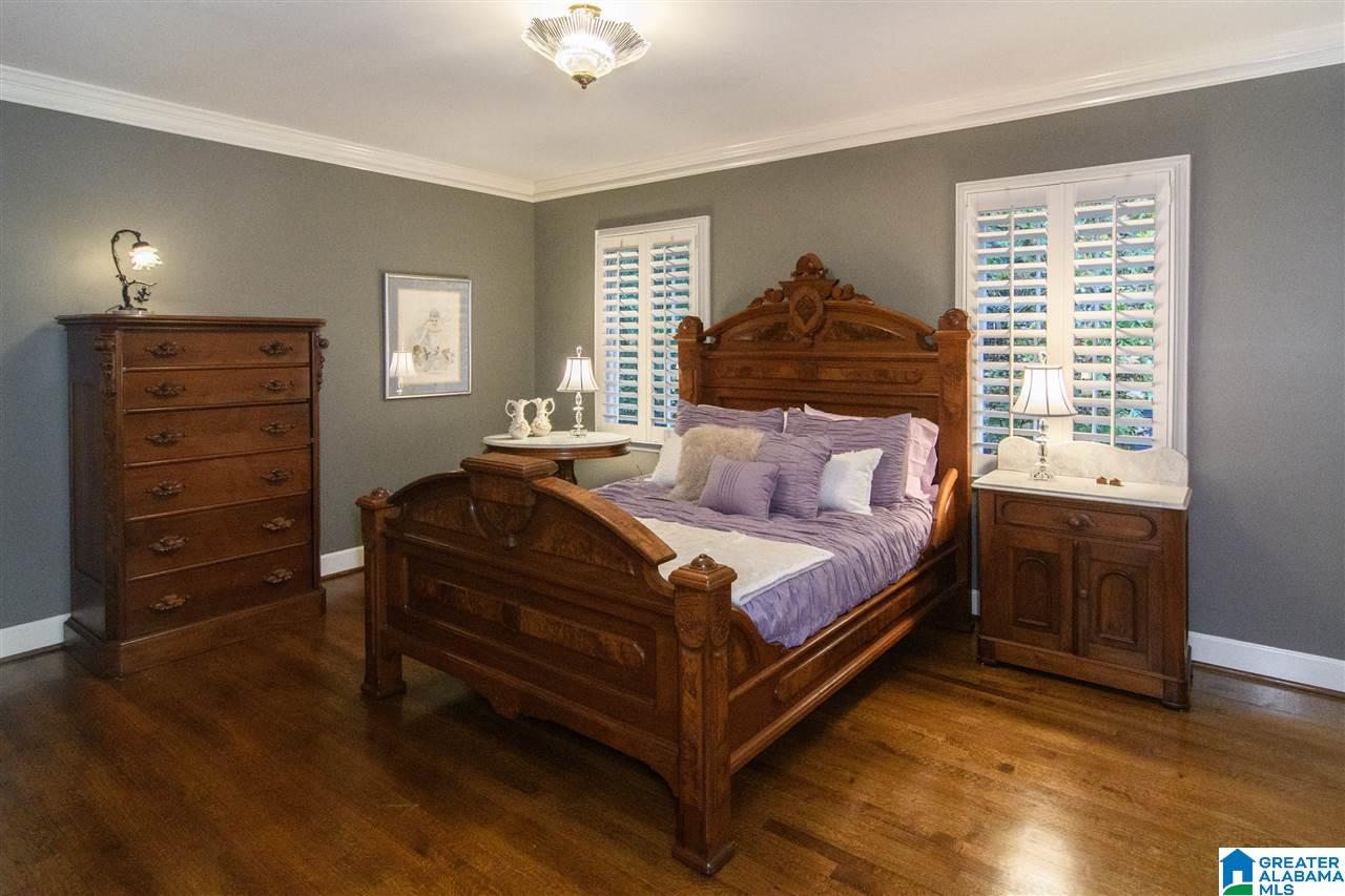 2621 Heathermoor Road Birmingham, AL 35223 - Photo 33 of 50