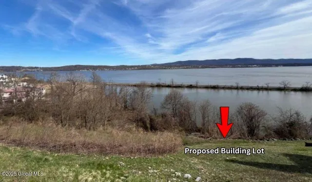 $160,000 | 3 Windswept Lane, Newburgh, NY 12550