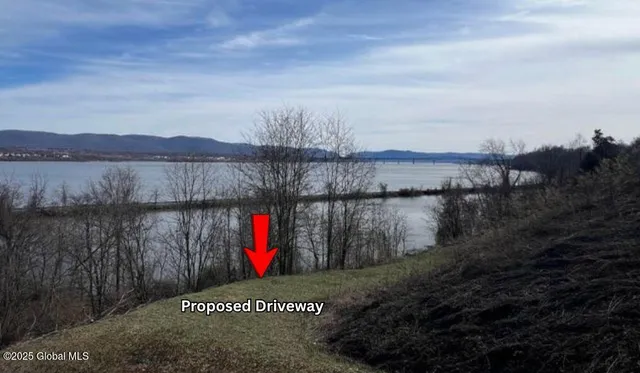 $160,000 | 3 Windswept Lane, Newburgh, NY 12550