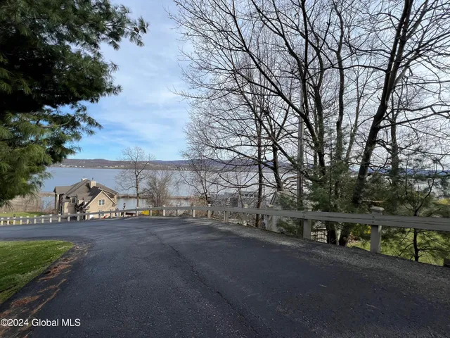 $160,000 | 3 Windswept Lane, Newburgh, NY 12550