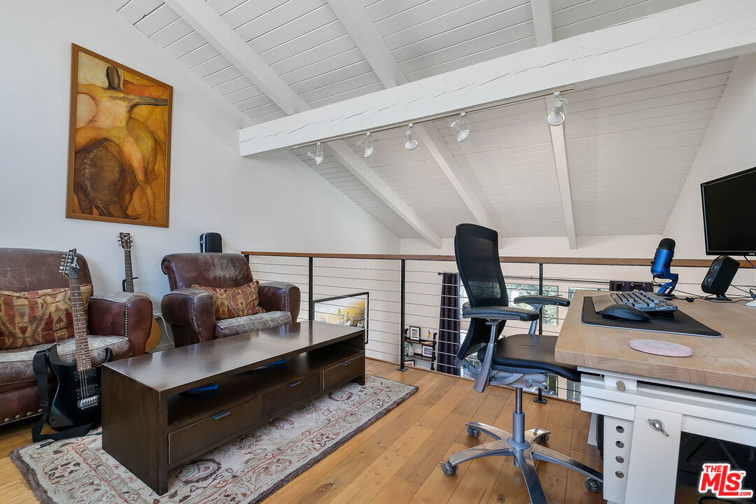 4834 Hollow Corner Road, Unit 402 Culver City, CA 90230 - Photo 18 of 23