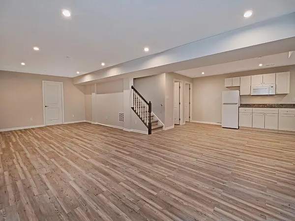 $3,200 | 117 Melinda Court, Sewickley, PA 15143