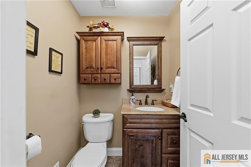 18 Dante Road Monroe Township, NJ 08831 - Photo 14 of 47