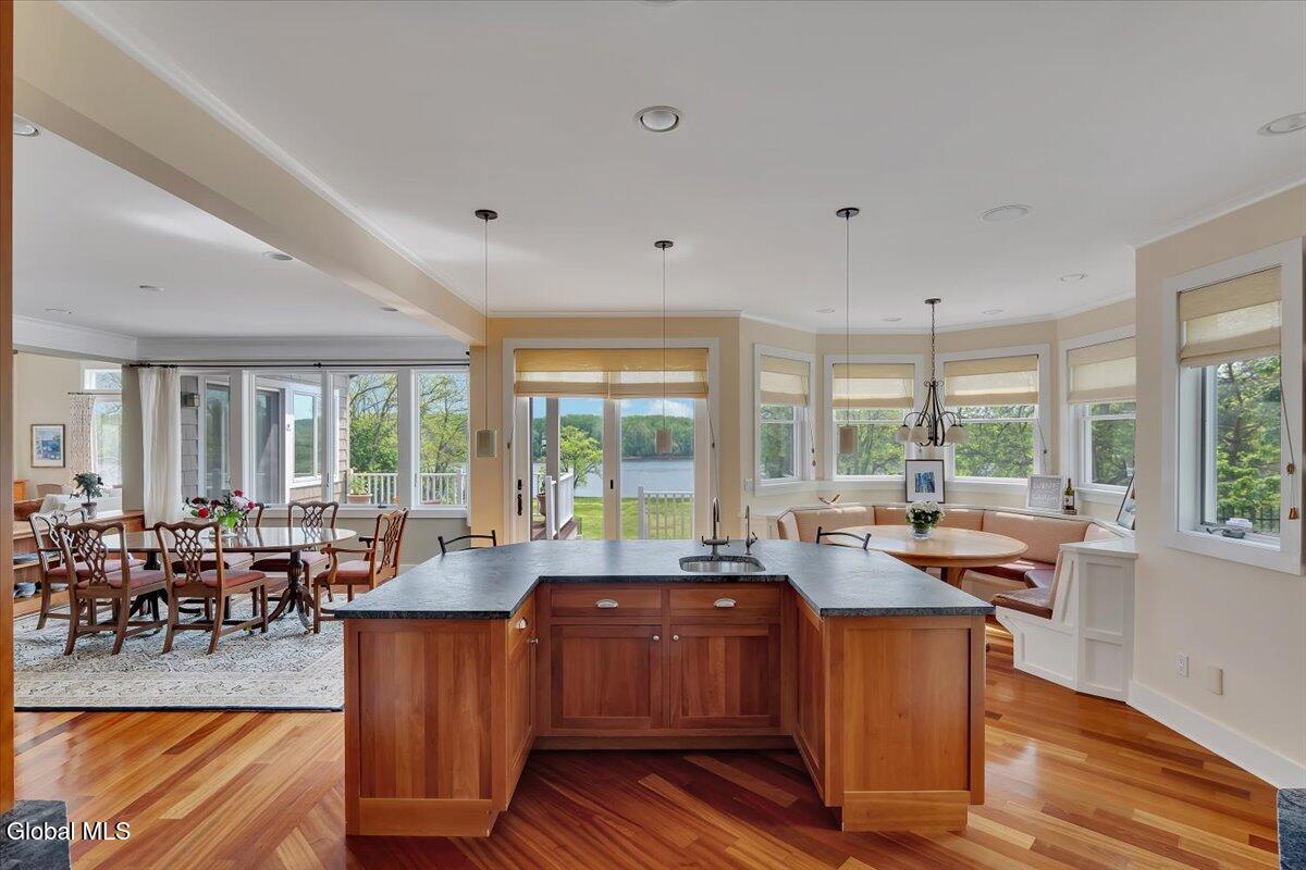 248 Van Wies Point Road Bethlehem, NY 12077 - Photo 10 of 34 014-P1914546