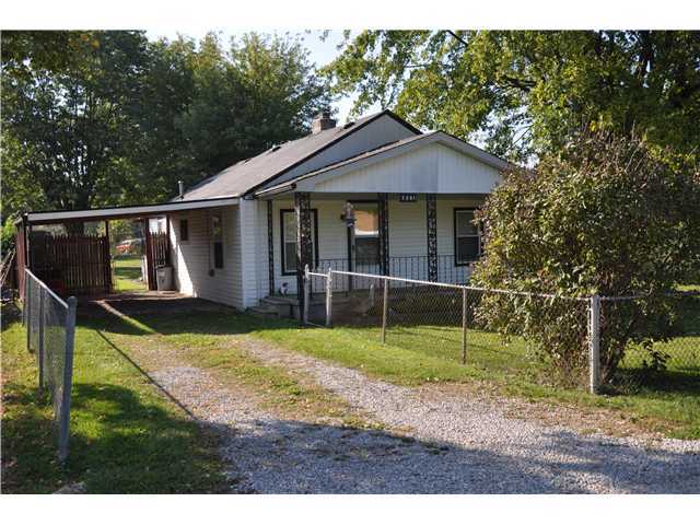 3281 Dover Road Columbus, OH 43204 - Photo 1 of 3
