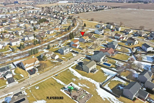 $450,000 | 6710 Killala Lane, McHenry, IL 60050