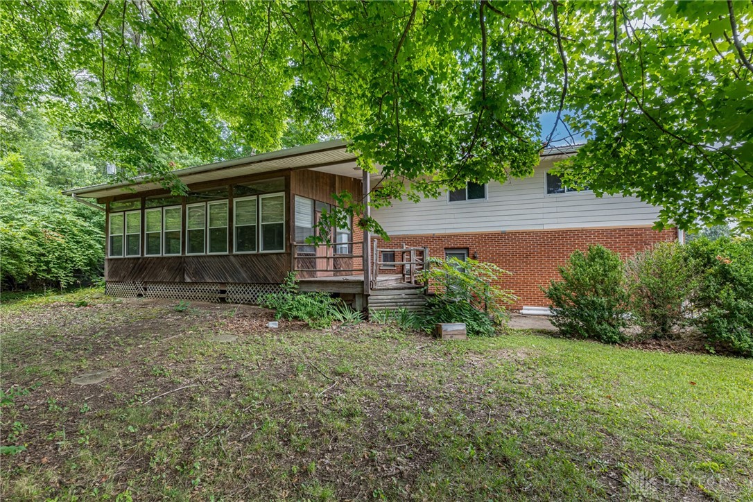 9565 Mintwood Road Dayton, OH 45458 - Photo 29 of 39 Gallery Image 29