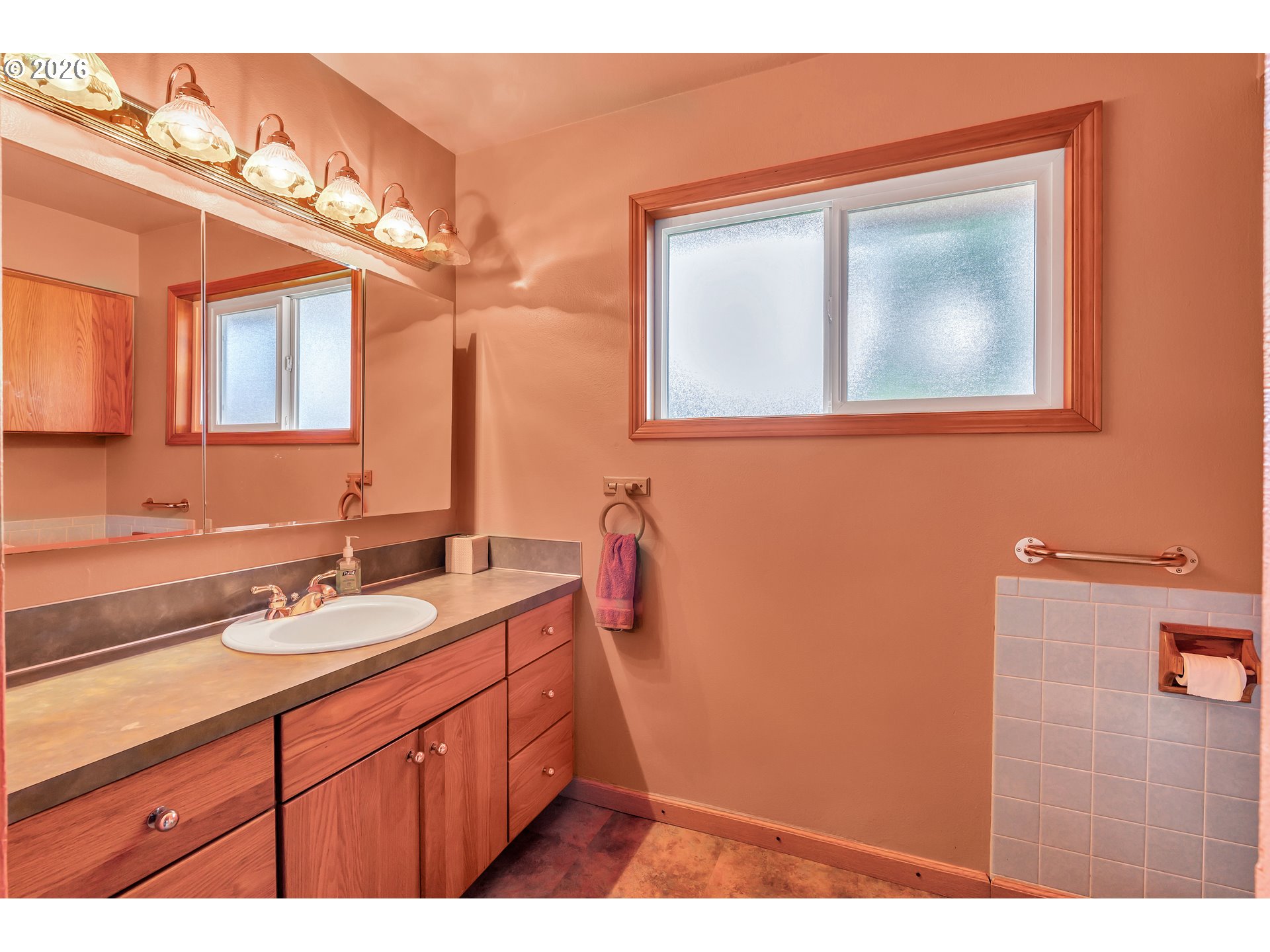 994 33rd Avenue Longview, WA 98632 - Photo 24 of 34