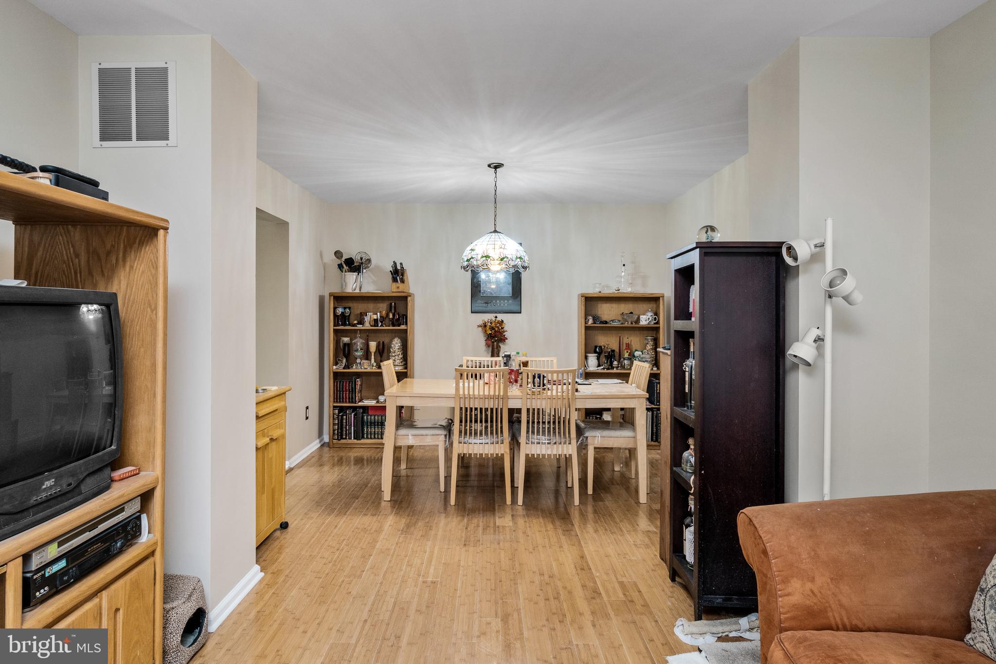 502 Coventry Way Mount Laurel, NJ 08054 - Photo 4 of 27