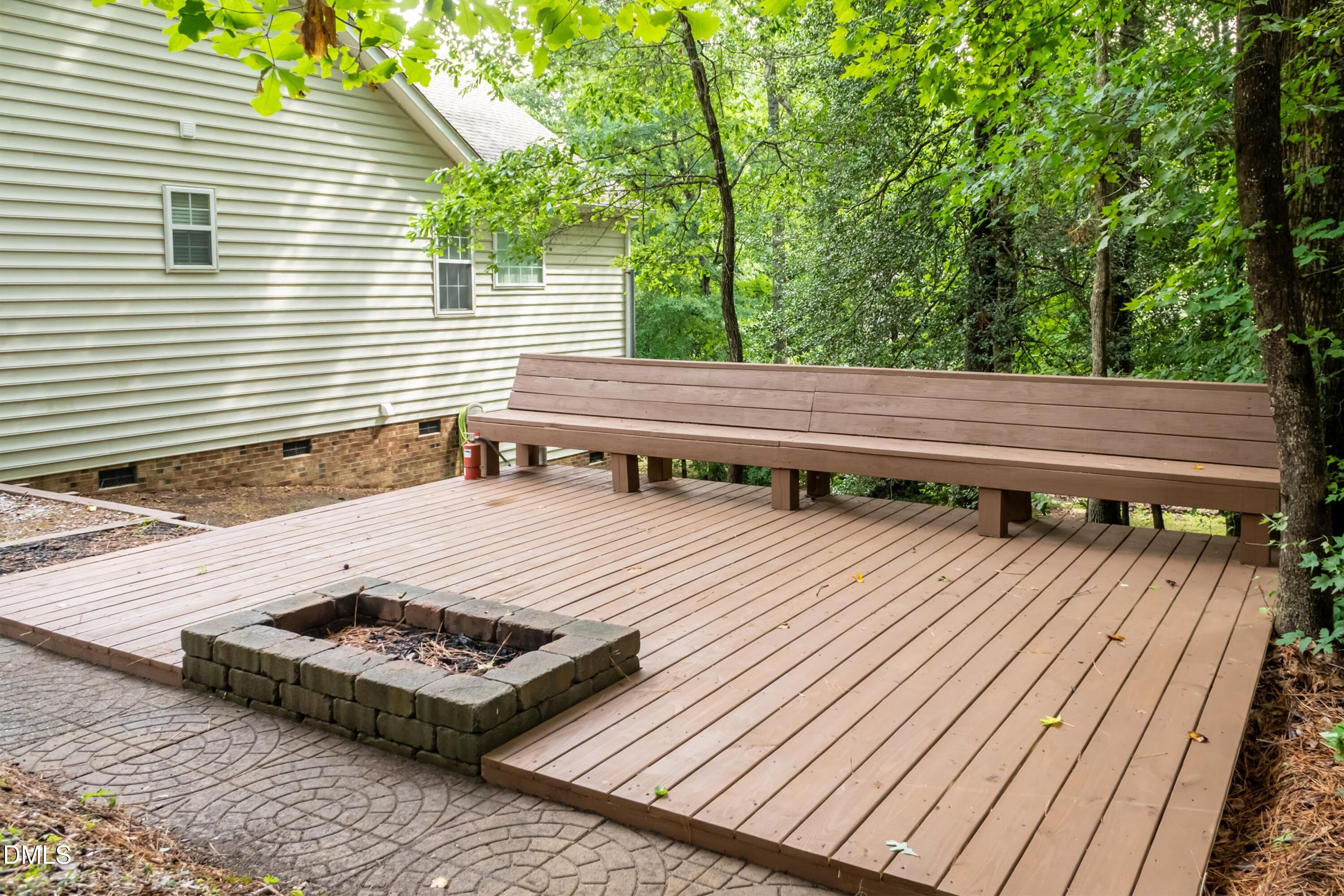 3508 Ribcowski Court Raleigh, NC 27616 - Photo 55 of 56 Firepit 01