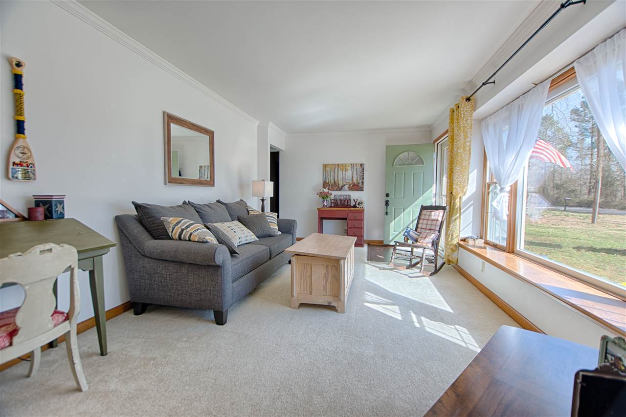 7712 Spry Road Evansville, IN 47715 - Photo 9 of 28 Gallery Image 9
