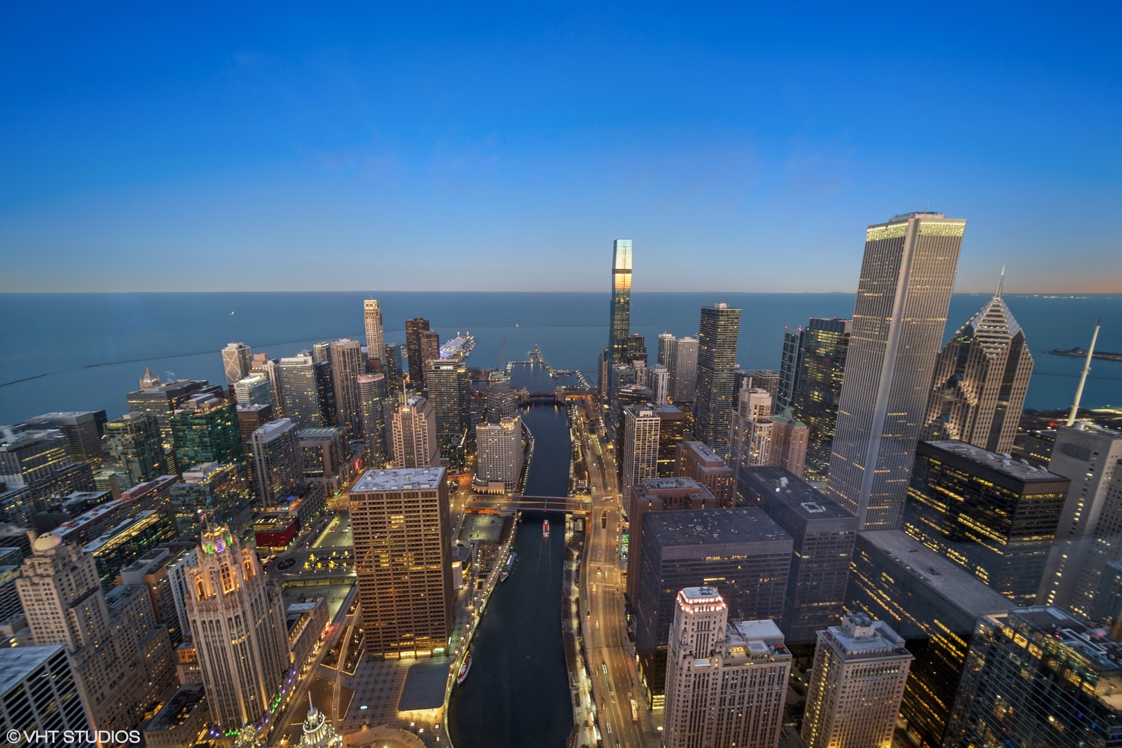 401 North Wabash Avenue, Unit 81F Chicago, IL 60611 - Photo 13 of 16 a view of a city with tall buildings