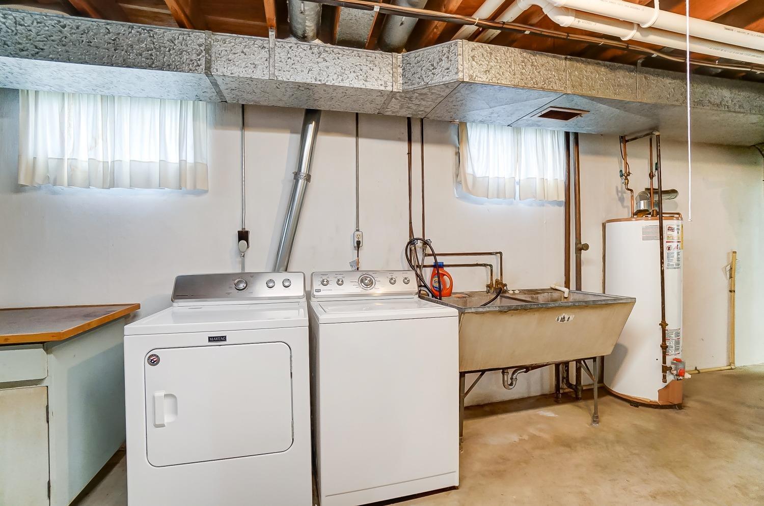 2413 South Road Cincinnati, OH 45233 - Photo 17 of 24 Gallery Image 17