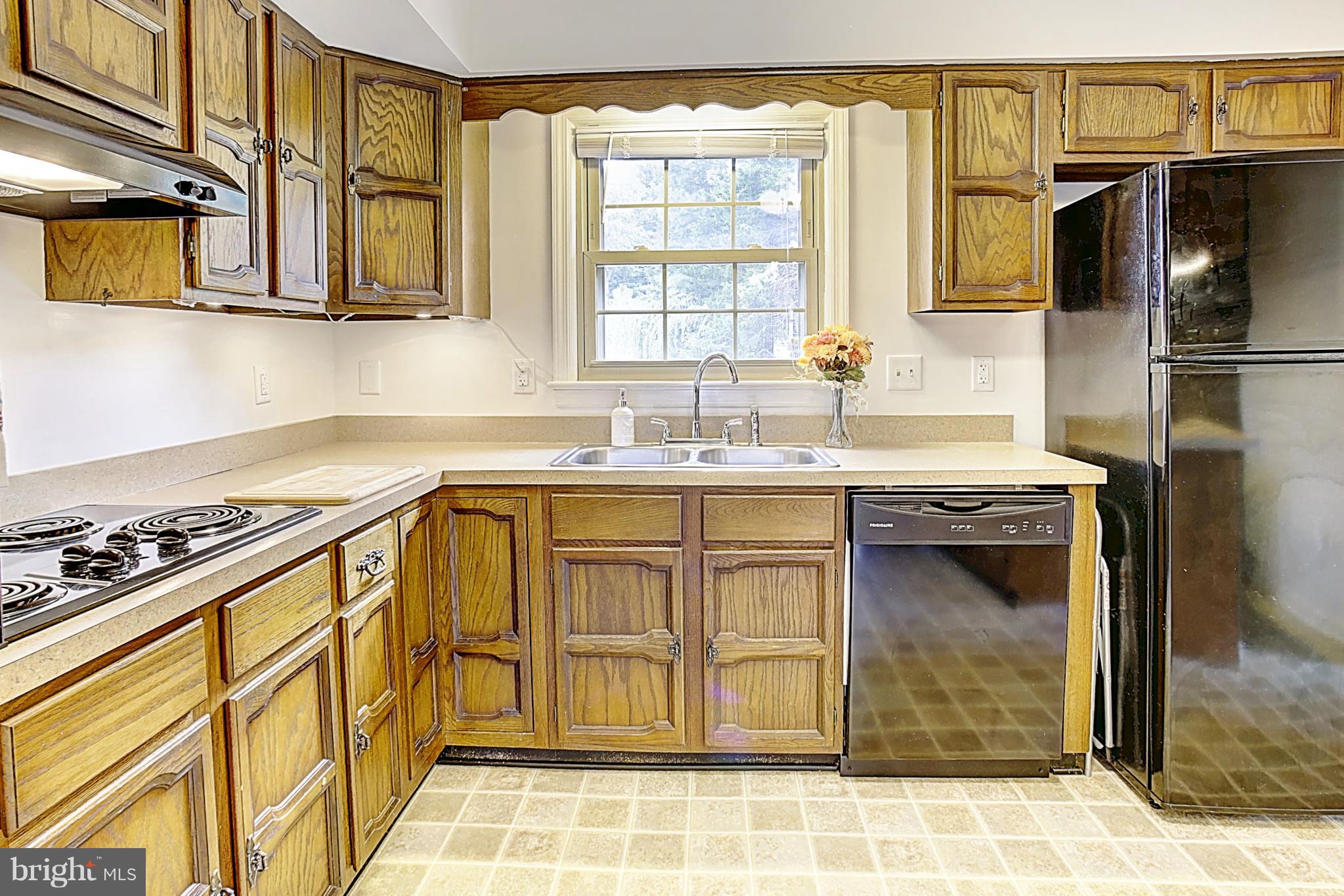 4 Richmond Road Front Royal, VA 22630 - Photo 19 of 30 Kitchen