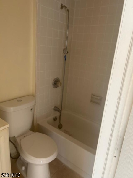 41 Myrtle Avenue Newark, NJ 07107 - Photo 4 of 10 a white toilet sitting next to a bath tub