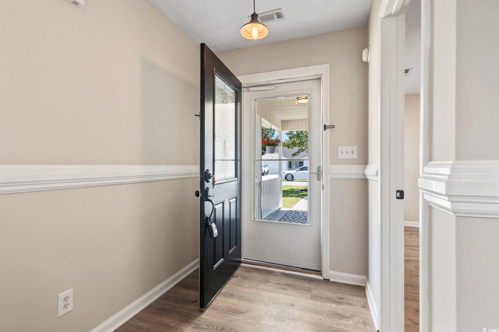 1007 Autumn Drive Murrells Inlet, SC 29576 - Photo 4 of 33