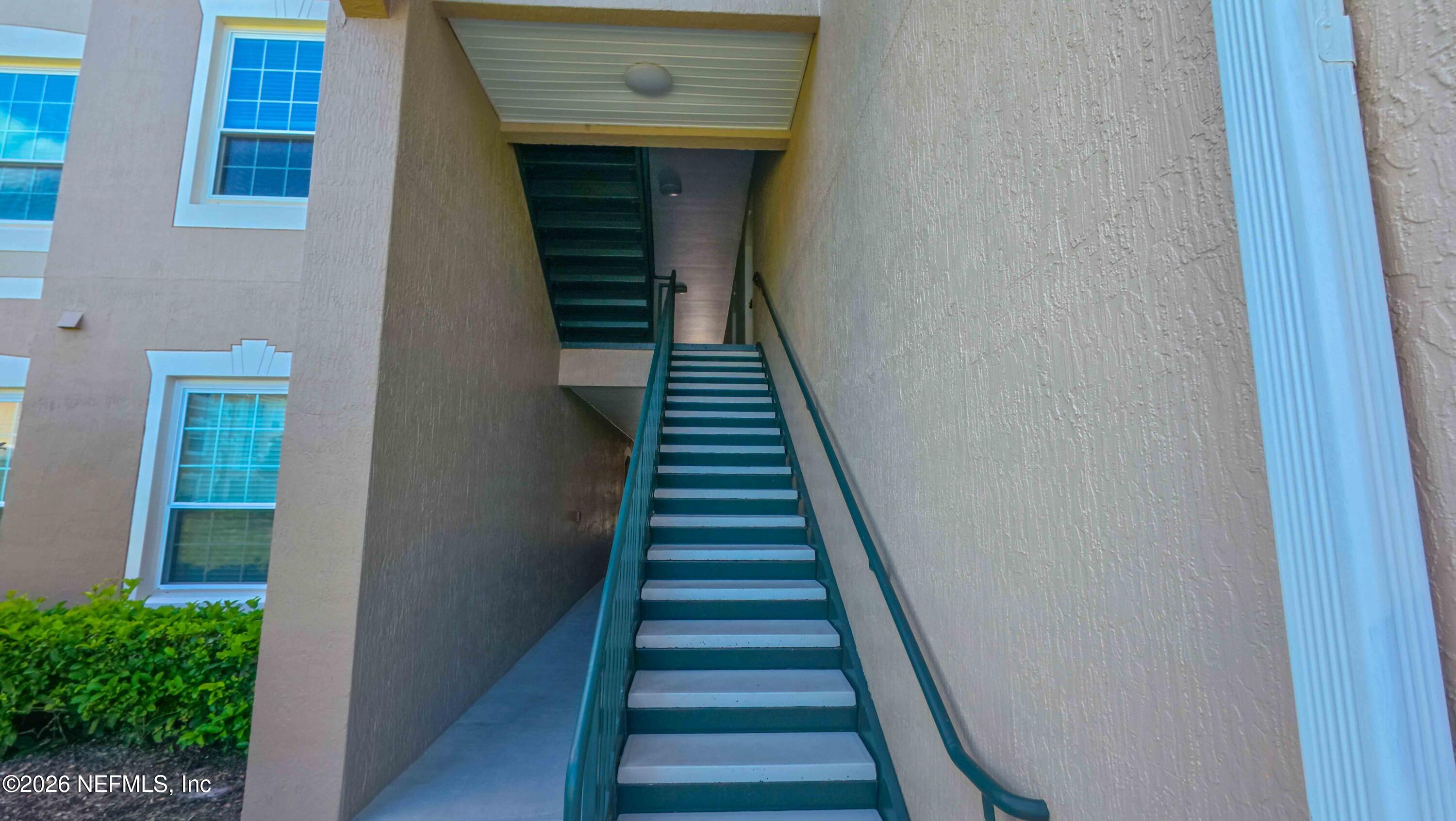 7990 Baymeadows Road East, Unit 823 Jacksonville, FL 32256 - Photo 32 of 45 a view of entryway