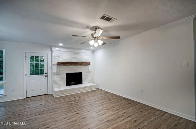 $175,000 | 394 Woodcliff Drive, Jackson, MS 39212