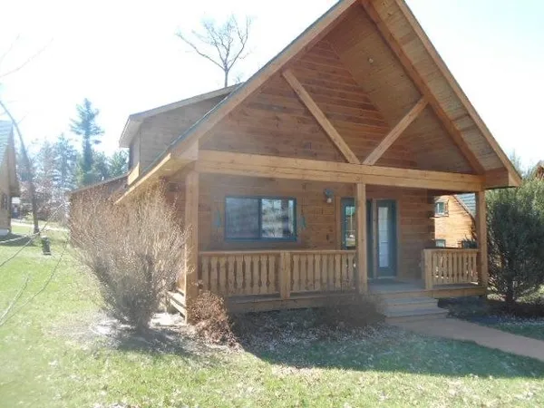 $179,900 | 812 Waterslide Court, Warrens, WI 54666