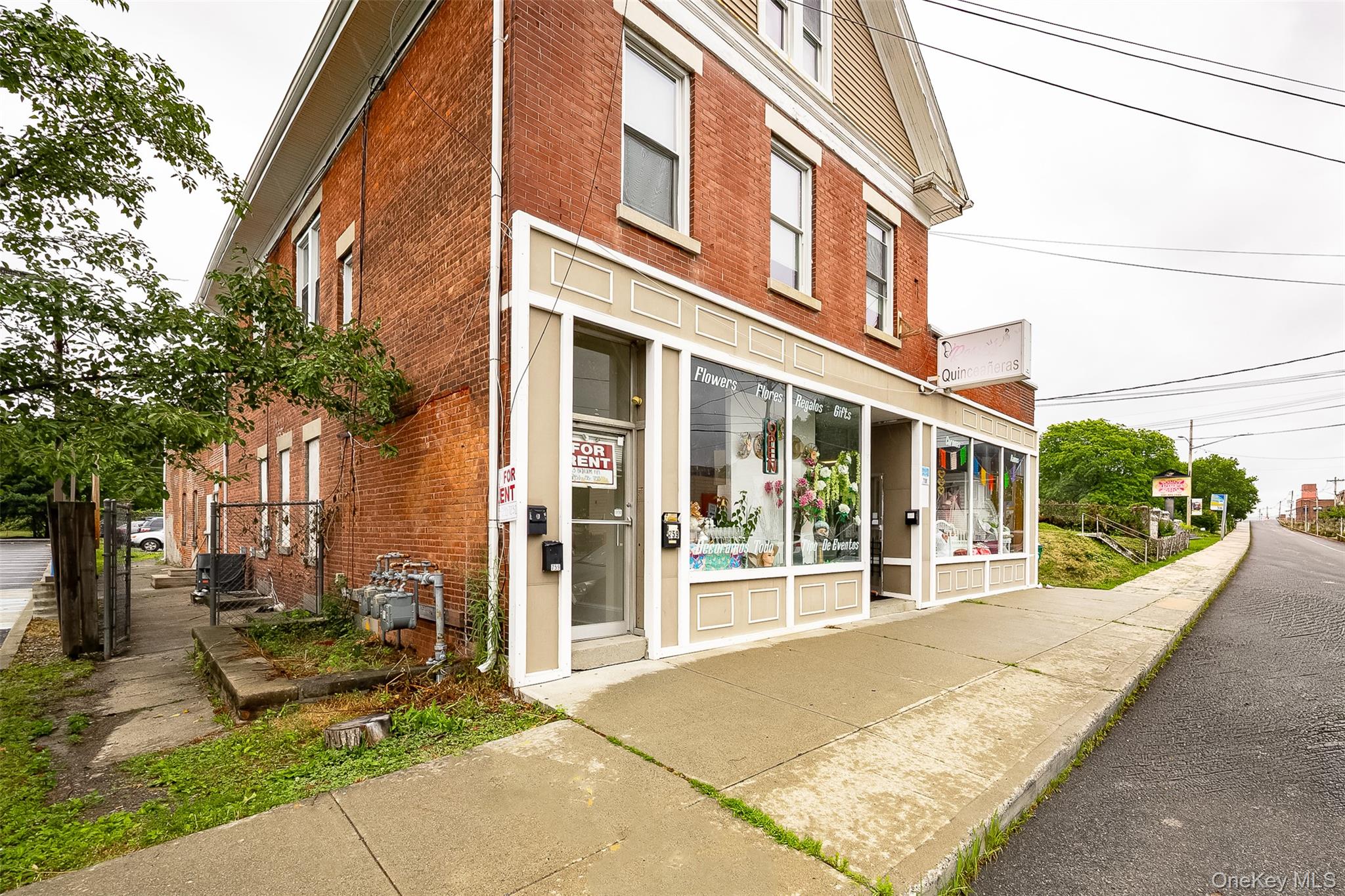 759 Main Street Poughkeepsie, NY 12603 - Photo 13 of 16