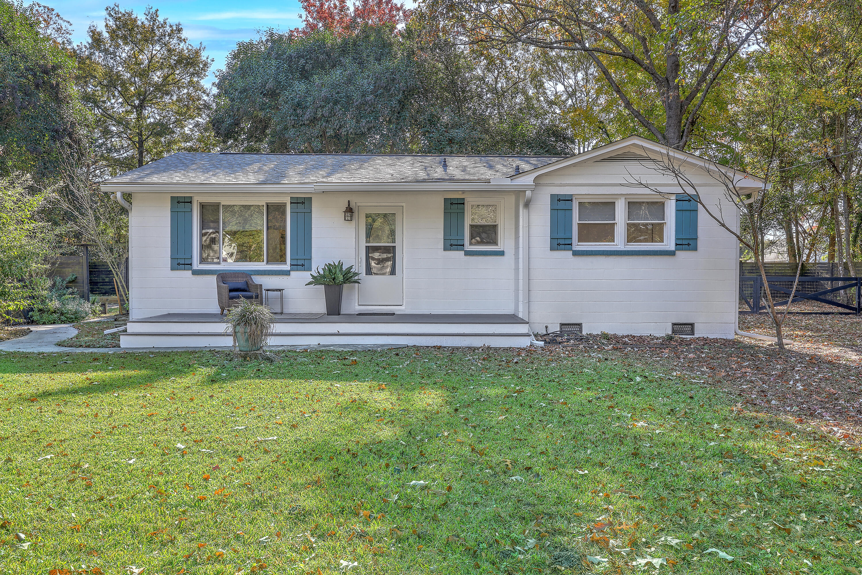 3471 Cynthia Drive Johns Island, SC 29455 - Photo 2 of 46 ZYN_7887_88_89_90_91_92_93